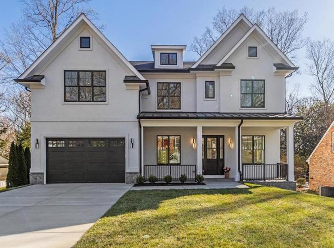 New Construction in Coveted Cohasset